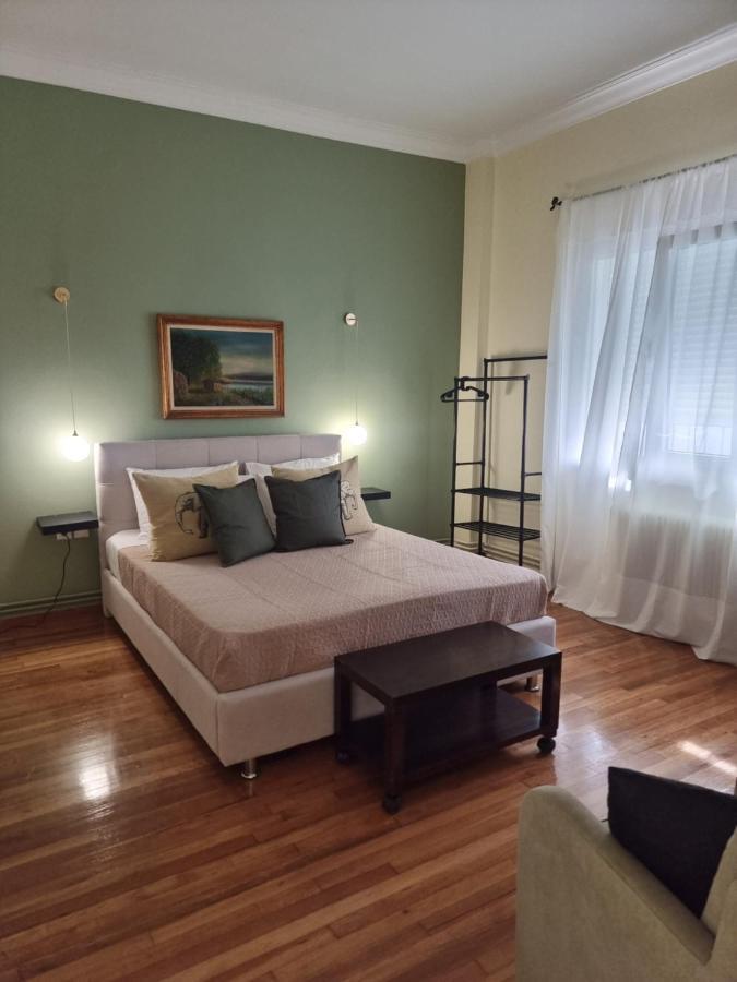 Bmv Apartments Athens Luaran gambar