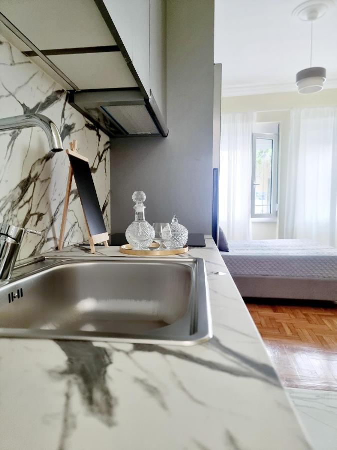 Bmv Apartments Athens Luaran gambar